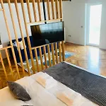 Schei Residence