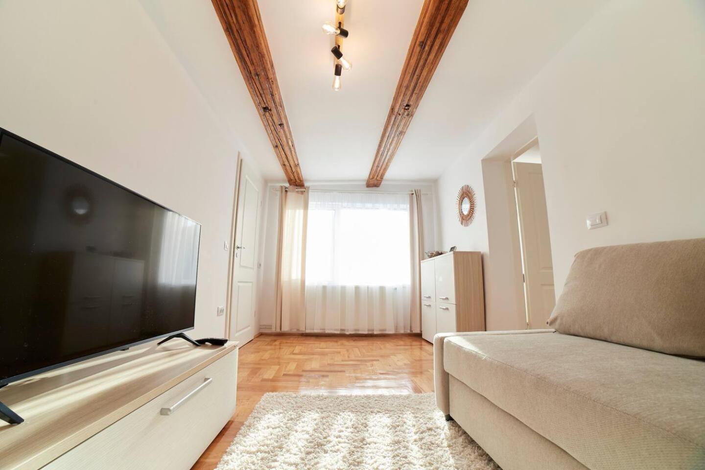 Apartment Schei